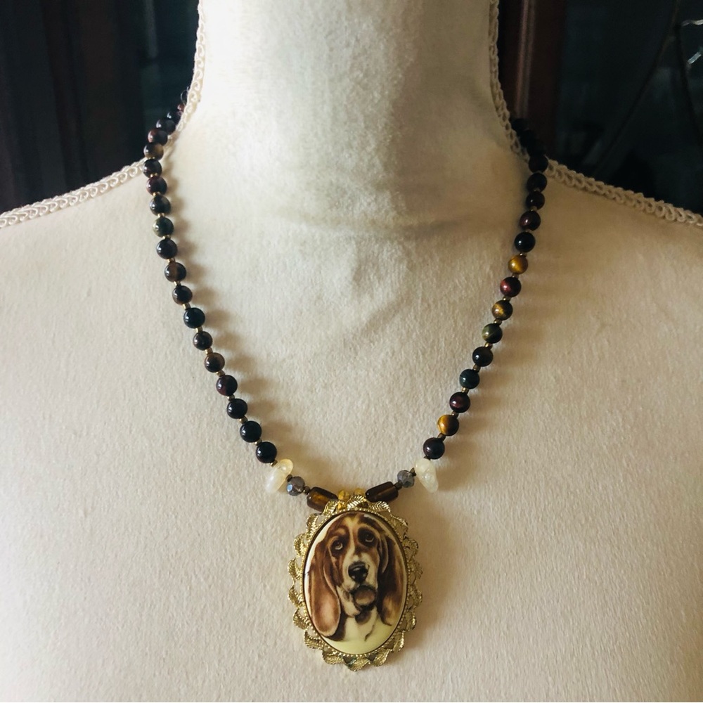 Handcrafted hound dog cameo natural stone bulls eye citrine necklace
